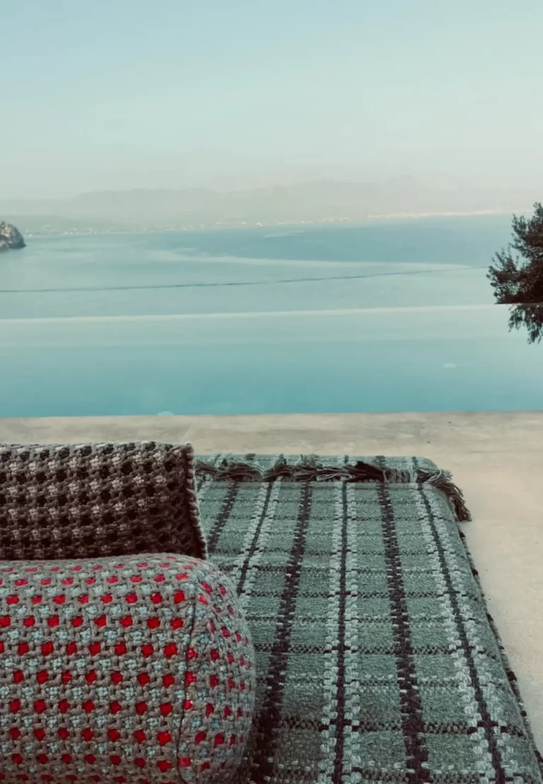 1_bliss_house